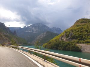Bosnische Berge - zwischen Mostar und Sarajevo (c) Fink 2022